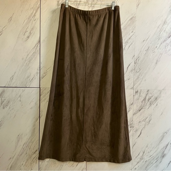 Liz Claiborne Suede Green Maxi Skirt SZ L - Picture 1 of 5